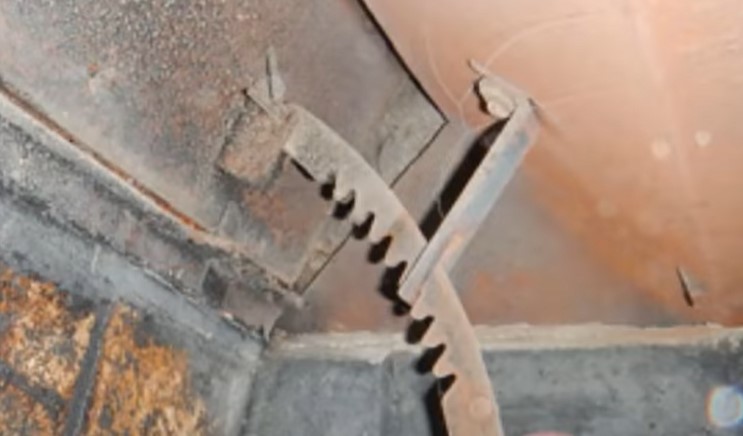 repairing the chimney dampe